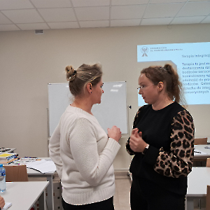 ELEMENTY INTEGRACJI SENSORYCZNEJ W PRACY NAUCZYCIELA PRZEDSZKOLA i KLAS I-III SZKOŁY PODSTAWOWEJ 