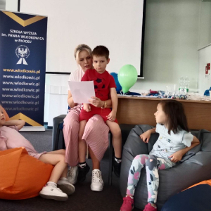 Czytanie bajek A. Fredry - kliknij, aby powiększyć