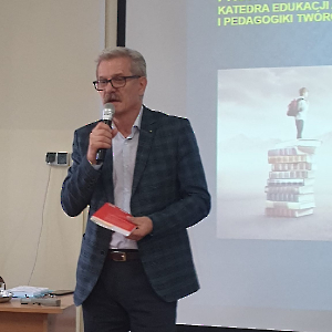 Wykład prof. dr hab. Krzysztofa J. Szmidta - kliknij, aby powiększyć